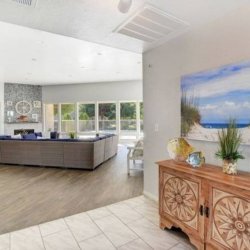 $1,199 / 1br - 680ft2 - Cable/Satellite, Courtyard, Laundry Facilities (5055 E. Charleston Blvd., Las Vegas, NV) 5055 E. Charleston Blvd., Las Vegas, NV 89104